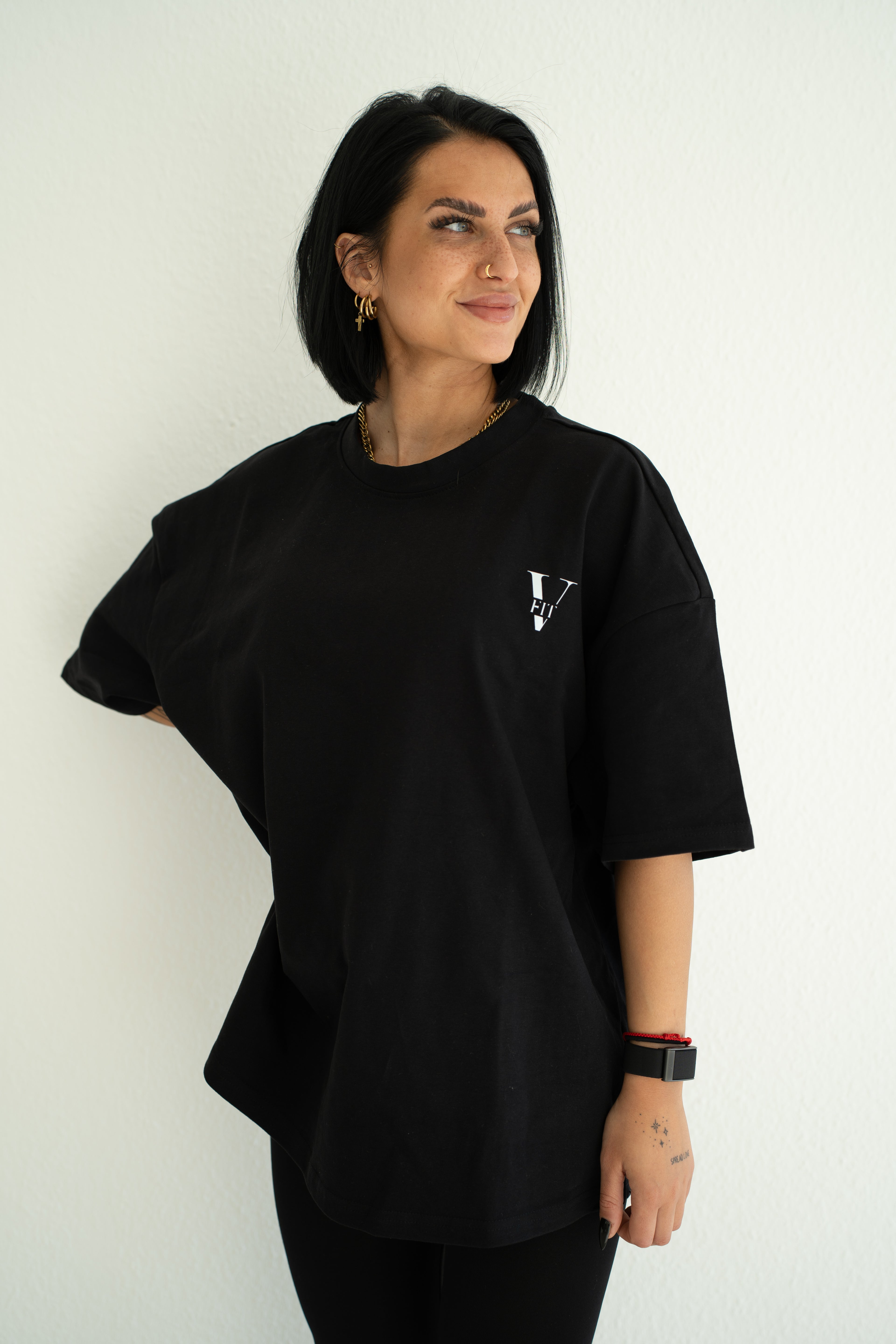VFIT OVERSIZED T-SHIRT - LIMITED PRE ORDER