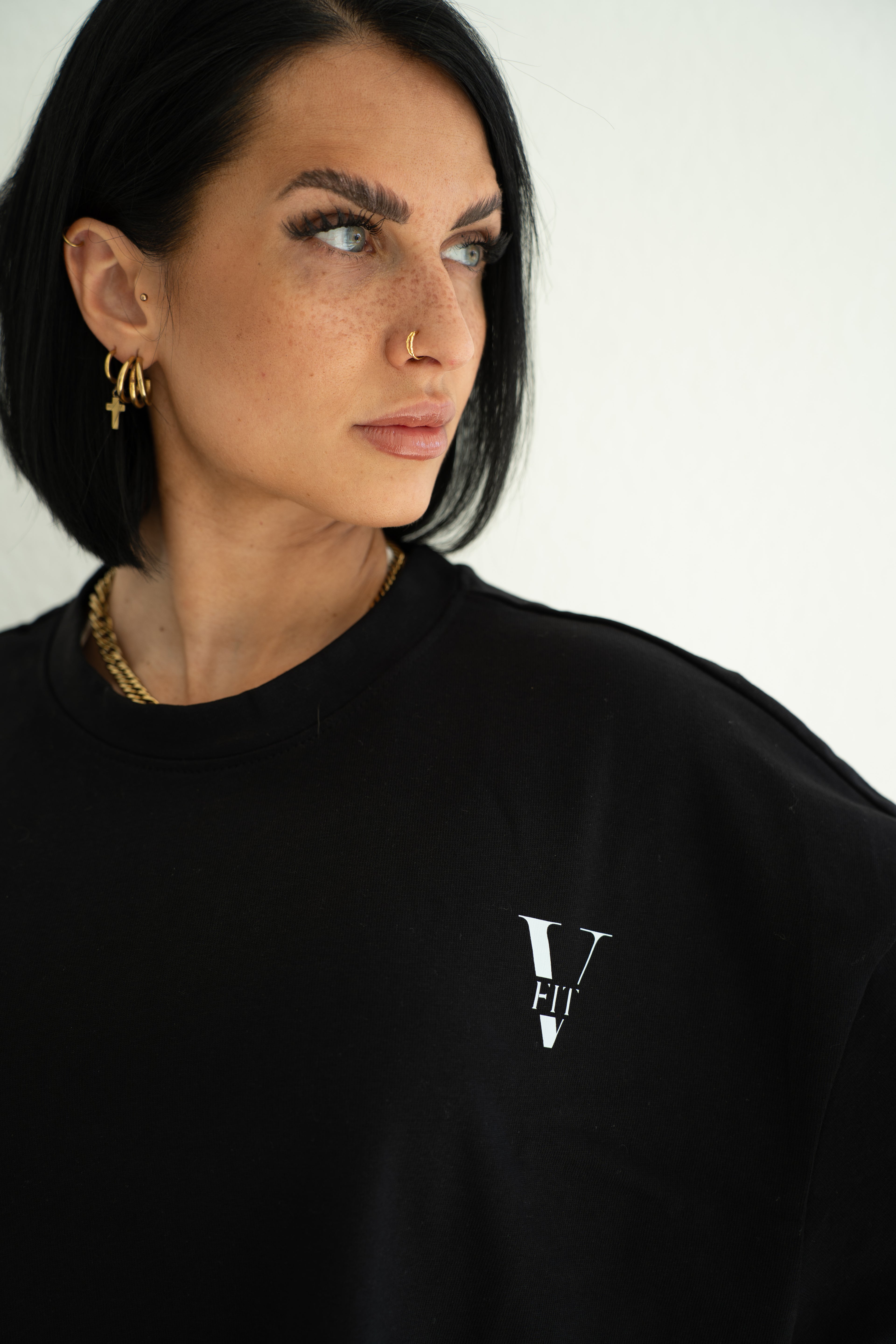 VFIT OVERSIZED T-SHIRT - LIMITED PRE ORDER